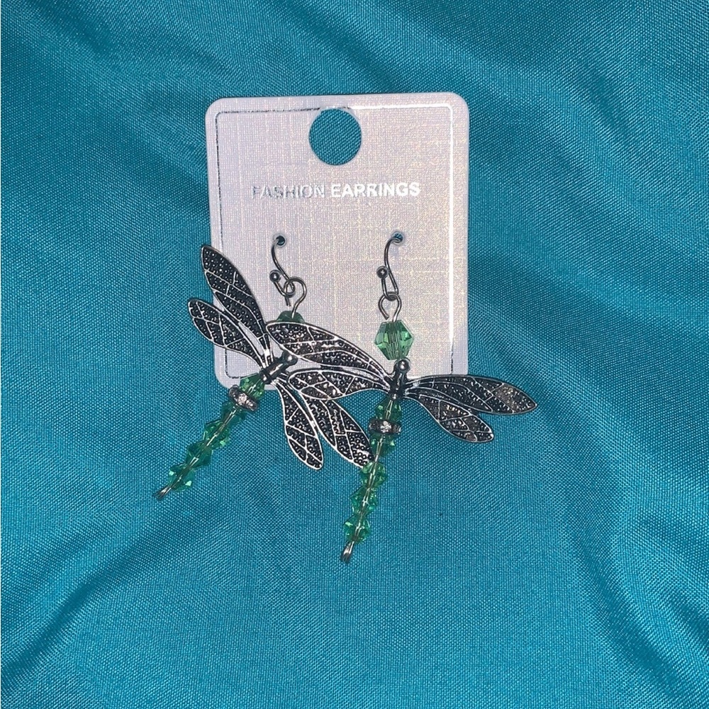 Dragonfly Green & Silver Dangling Fashion Earrings